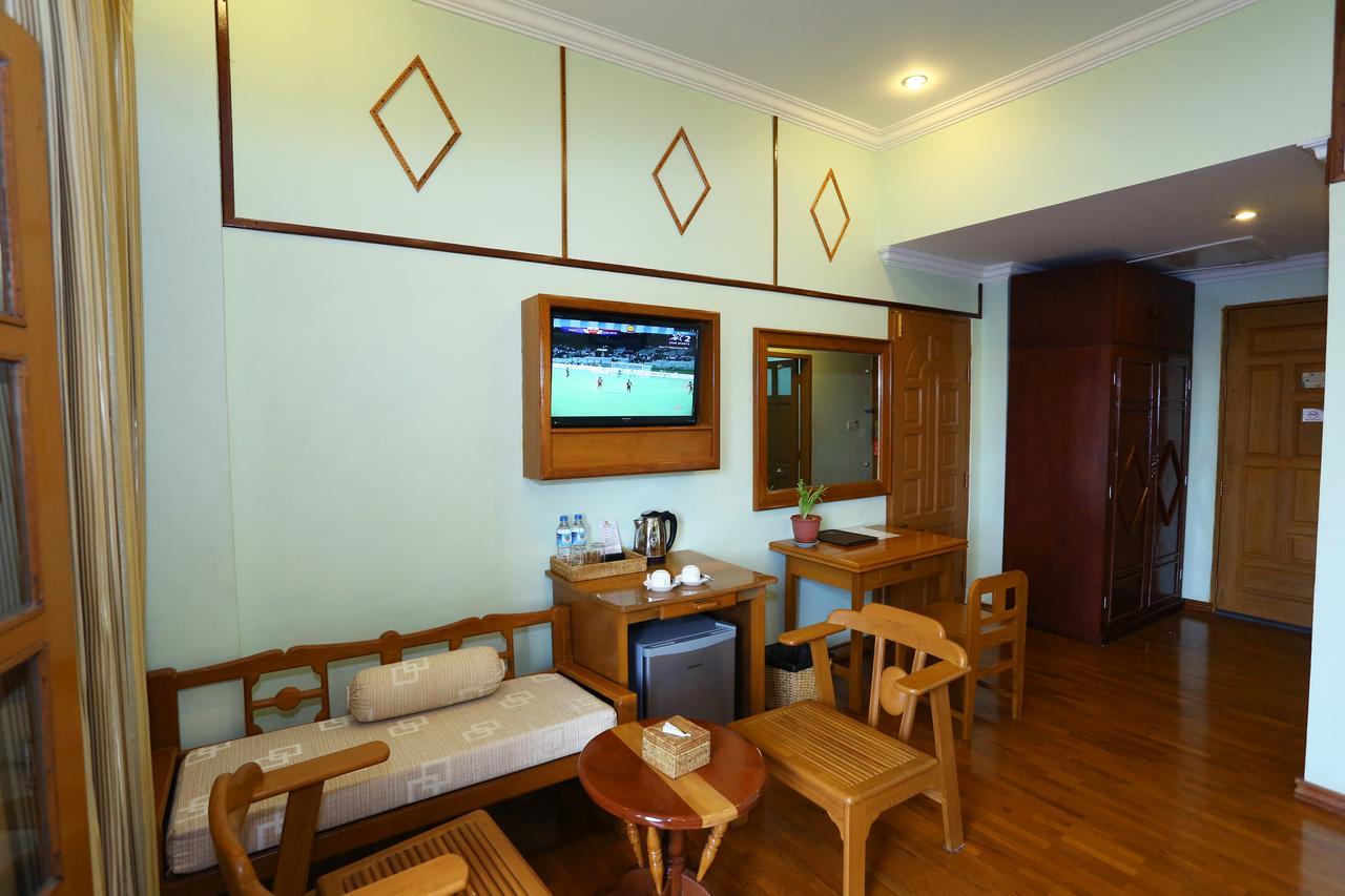 Hotel Dingar Mandalay Exterior foto